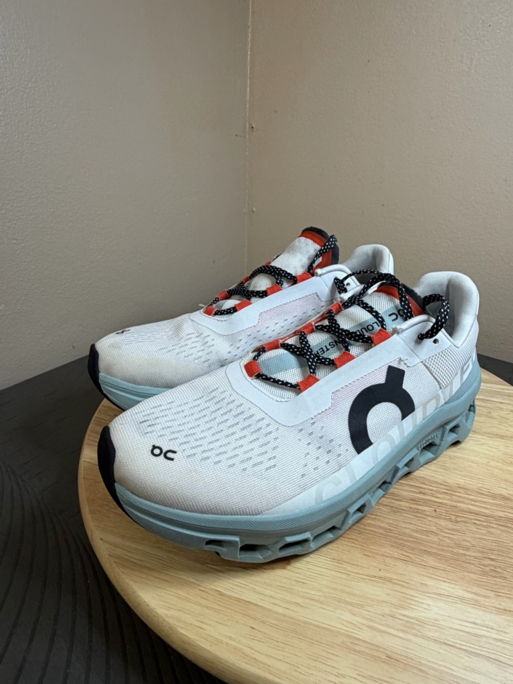 On Cloud Men’s Cloudmonster Frost Surf running shoes